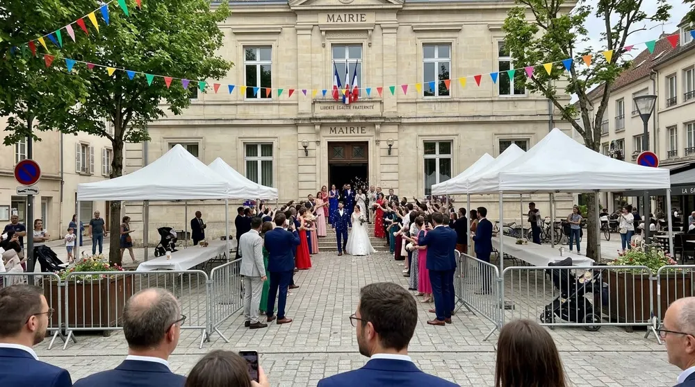 Rue neutralisée pour un événement.